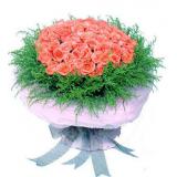 鲜花:99朵粉色玫瑰。外圈围丰满黄莺,粉色手柔纸包装,彩色丝带,圆形花束。