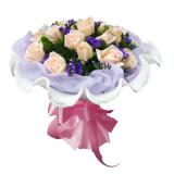 鲜花:19支紫色玫瑰白色橘梗绿色包装