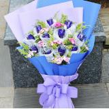 蓝玫瑰:组合花篮，由百合为主，泰国兰，小鸟，红掌，大鸟间插，花篮中间用康乃馨插成需要的字，：“字可更改”高档落地大花篮2个，高2米左右（此花篮需预定）