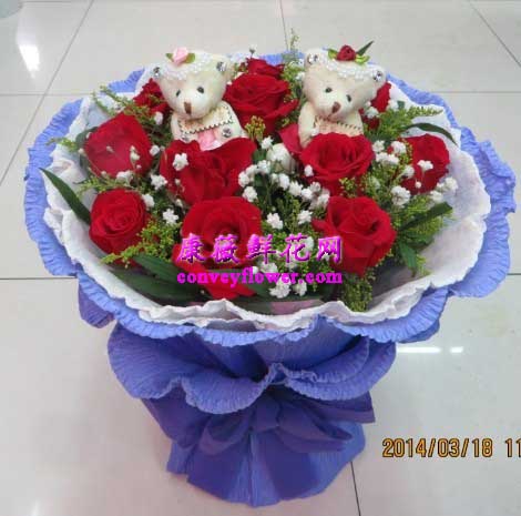 11支红玫瑰+两个小熊-康薇鲜花网 11支红玫瑰+两个小熊-康薇鲜花网